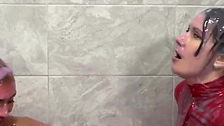Latex Gunge with Belle Ohara