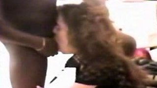 Amateur interracial threesome with double blowjob
