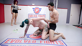Nikki Zee vs Arin Jones  - Rookie Arin Looks To Make His Mark