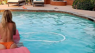Dream MILF Skinny Dipping