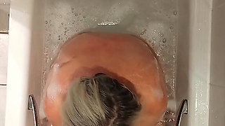 Fly on the Wall Bathtime