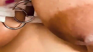 My Big Boobs Stepmom Gave Me Best Big Titfuck Ever, Even My Can't Give Me Titjob Like This, Amazing Huge Titfuck in Bra