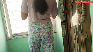 Indian Desi Beautiful GF tight pussy Hindi audio Sex MMS, 18+ Desi GF BF sex in OYO insta MMS Xxxx