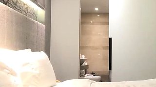 Pussy close up by slutty teen on cam