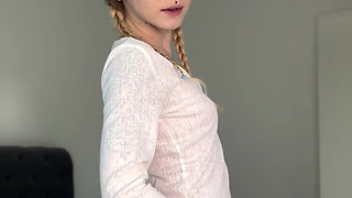 How Do You Like My Beach Outfit? Rate It From 1 to 10