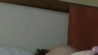 Milk and More Milk for My Wife - Mucha Leche Para Mi Esposa