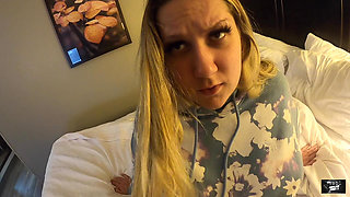 Pregnant Housewife Cheats