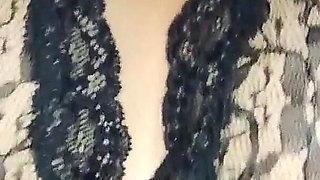 Siyani Bhabhi's Nude Performance