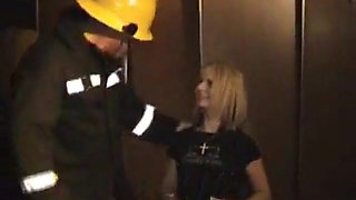 Sexy Dancer Puts on a Show She'll Never Forget