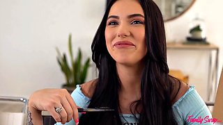 Macey Jade and Dan Ferraris Double Deepthroat in Family Swap