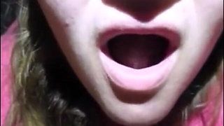 Giving a Stranger a Quickie Blowjob in Town & Swallowing Cum