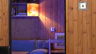 Ski Geil Kitchen Seduction with Hot Brunette Beauty