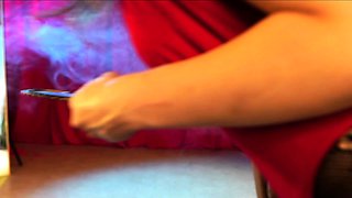 Amateur brunette babe fingering in solo masturbation