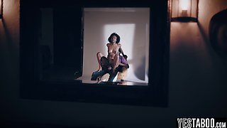 Ebony mature model squirts on wife knob