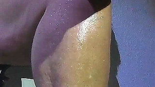 Sexy Toe Tapping in Red Heels 2