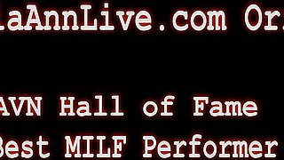 Juliaannlive porn with salacious Julia Ann from Julia Ann Live