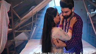 Slutty amateur flashing her big boobs in the backseat