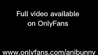 Schoolgirl stretching her tight asshole for daddy