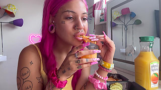 Mukbang Hot Chicken Spicy Facestuffing Bimbo Overeating Petite Teen Eating Sploshing POV Mozzarella Sticks Long Nails Food Eat