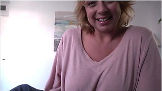 Mom Teaches Pro Sex Tips - Brianna Beach - Momcomesfirst