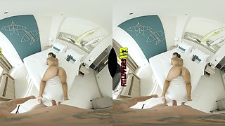 Stunning Fit Asian Ass Pump