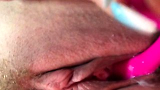 Close up pussy toying on cams