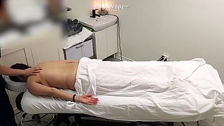 White Mature Explores Secret Therapy With Huge Breasts