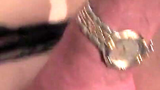 Big ass chicks banged in threesome