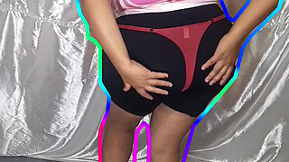 Probandome Ropa Intima #3