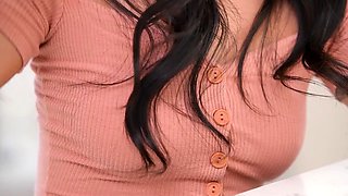 PrincessCum – Lulu Chu – Everyone At School Recognized