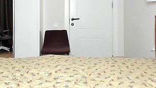 Big boob brunette masturbates on webcam