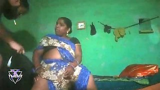 Desi Aunty Big Ass Fucked and Pussy Licked in Homemade Village Video