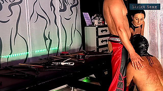 Cuckold Whipping Blowjob Cum Eating