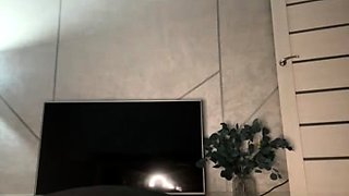 Brunette Solo Webcam Masturbation