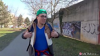 Total bitch cougar cheating on spouse with schoolgirl neighbour - mommy xxx