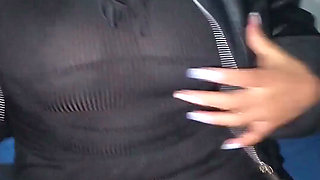 Fucking Bareback After My Neighbor Invites Me to His House to Watch Netflix