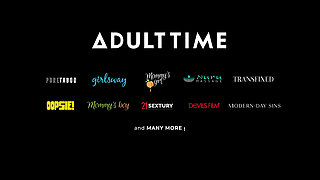 21 SEXTURY - Blonde Nurse Candee Licious Offers Tight Ass During First Aid Training