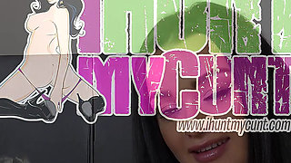 Squirting Dildo Orgasm for Daphne Klyde