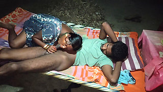 Desi hot bhabhi ki khatiya par chudai