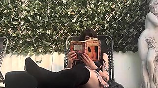 Kiro Queen - Smoking Foot Dom
