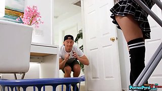 Zac Wild Eats His Teenager Roomate 'Lulu Chu's' Dark Sna