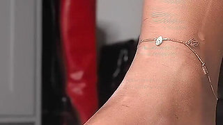 Tiny Volunteer Under My Nylon Toes - Survival Tests & Cruel Ending