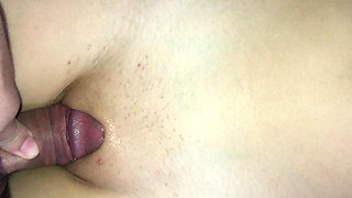 Rubbing my dick against the shaved pussy of an 18-year-old girl and cumming on her tummy