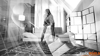 Compelling Desires: A Glamour Babe's Foot Fetish Delight