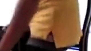 Quick Blowjob in the Office