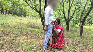 Sona Bhabhi fucked by a school student in forest,she first time  forest outdoor sex by her school life boy friend.