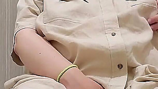 Married Woman Gets Excited with Secret Toilet Masturbation