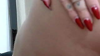 Perfect Blowjob of a Hot Wellness Big Ass and with Huge Clitoris