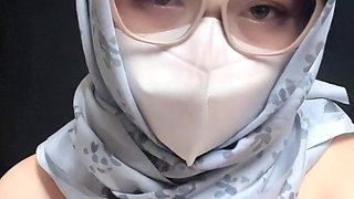 Beautiful hijab girl with white bra masturbates