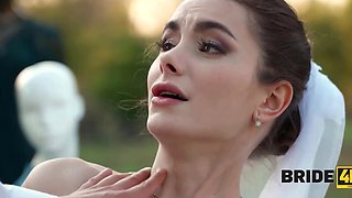 Gorgeous bride has her pussy stuffed by her groom in public after the ceremony